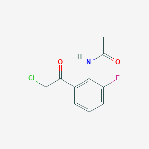 molecular formula C10H9ClFNO2 B8034993 N-[2-(2-chloroacetyl)-6-fluorophenyl]acetamide 