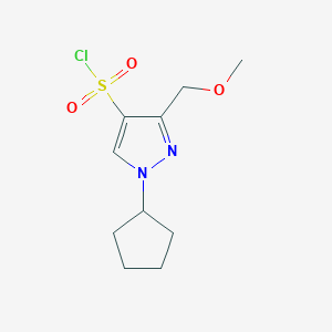 molecular formula C10H15ClN2O3S B8037013 1-cyclopentyl-3-(methoxymethyl)-1H-pyrazole-4-sulfonyl chloride 