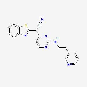 molecular formula C20H16N6S B8038211 1,3-Benzothiazol-2-yl(2-((2-(3-pyridinyl)ethyl)amino)-4-pyrimidinyl)acetonitrile CAS No. 861411-83-8