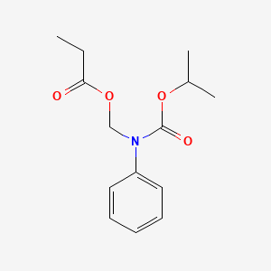 molecular formula C14H19NO4 B8041356 (N-propan-2-yloxycarbonylanilino)methyl propanoate 