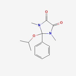 molecular formula C14H18N2O3 B8043952 1,3-Dimethyl-2-phenyl-2-propan-2-yloxyimidazolidine-4,5-dione 