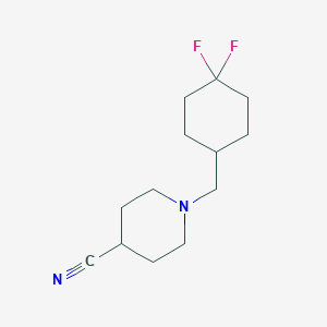 molecular formula C13H20F2N2 B8048693 1-((4,4-Difluorocyclohexyl)methyl)piperidine-4-carbonitrile 