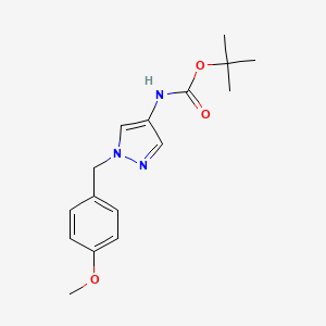 molecular formula C16H21N3O3 B8052031 tert-butyl N-[1-[(4-methoxyphenyl)methyl]pyrazol-4-yl]carbamate 
