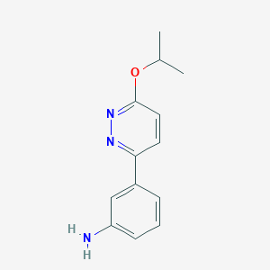 molecular formula C13H15N3O B8052132 3-(6-Isopropoxypyridazin-3-yl)aniline 