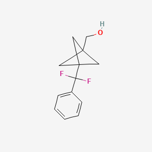 molecular formula C13H14F2O B8054345 (3-(Difluoro(phenyl)methyl)bicyclo[1.1.1]pentan-1-yl)methanol 