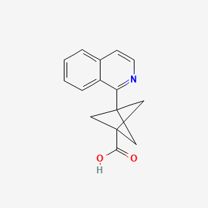 molecular formula C15H13NO2 B8054403 3-(Isoquinolin-1-yl)bicyclo[1.1.1]pentane-1-carboxylic acid 