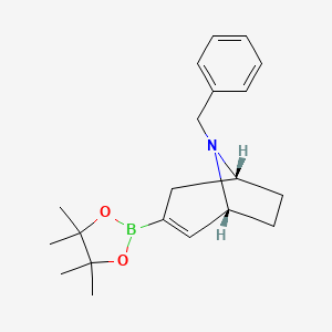 molecular formula C20H28BNO2 B8055602 (1R,5R)-8-benzyl-3-(4,4,5,5-tetramethyl-1,3,2-dioxaborolan-2-yl)-8-azabicyclo[3.2.1]oct-2-ene 