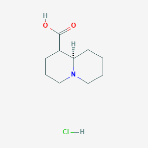molecular formula C10H18ClNO2 B8056101 (9aR)-2,3,4,6,7,8,9,9a-octahydro-1H-quinolizine-1-carboxylic acid;hydrochloride 