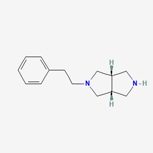 molecular formula C14H20N2 B8061264 (3AR,6aS)-2-phenethyloctahydropyrrolo[3,4-c]pyrrole 