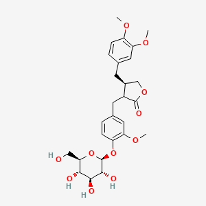 molecular formula C27H34O11 B8068930 (4R)-4-[(3,4-二甲氧基苯基)甲基]-3-[[3-甲氧基-4-[(2S,3R,4S,5S,6R)-3,4,5-三羟基-6-(羟甲基)氧杂环-2-基]氧基苯基]甲基]氧杂环-2-酮 