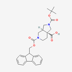 molecular formula C28H32N2O6 B8072779 (3aS,7aR)-5-(9H-fluoren-9-ylmethoxycarbonyl)-2-[(2-methylpropan-2-yl)oxycarbonyl]-1,3,3a,4,6,7-hexahydropyrrolo[3,4-c]pyridine-7a-carboxylic acid 