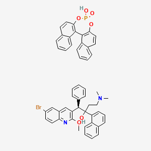 molecular formula C52H44BrN2O6P B8074875 (1R)-1-(6-Bromo-2-methoxyquinolin-3-yl)-4-(dimethylamino)-2-naphthalen-1-yl-1-phenylbutan-2-ol;13-hydroxy-12,14-dioxa-13lambda5-phosphapentacyclo[13.8.0.02,11.03,8.018,23]tricosa-1(15),2(11),3,5,7,9,16,18,20,22-decaene 13-oxide 