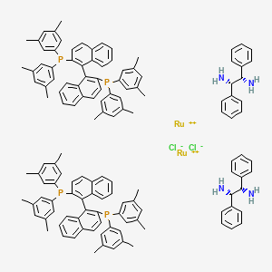 molecular formula C132H128Cl2N4P4Ru2+2 B8074908 Dichloro{(S)-(-)-2,2'-bis[di(3,5-xylyl)phosphino]-1,1'-binaphthyl}[(1S,2S)-(-)-1,2-diphenylethylenediamine]ruthenium(II) 