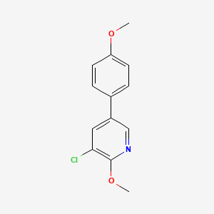 molecular formula C13H12ClNO2 B8076336 3-Chloro-2-methoxy-5-(4-methoxyphenyl)pyridine 