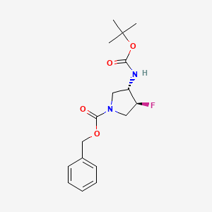 molecular formula C17H23FN2O4 B8078457 benzyl (3S,4S)-3-fluoro-4-[(2-methylpropan-2-yl)oxycarbonylamino]pyrrolidine-1-carboxylate 