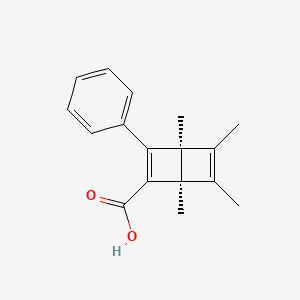 molecular formula C17H18O2 B8081428 1,4,5,6-Tetramethyl-3-phenylbicyclo[2.2.0]hexa-2,5-diene-2-carboxylic acid 