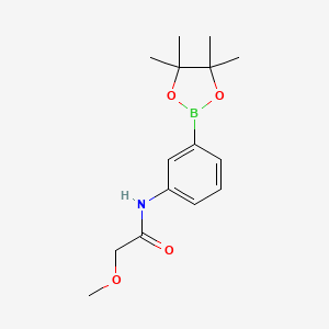 molecular formula C15H22BNO4 B8083608 2-methoxy-N-[3-(tetramethyl-1,3,2-dioxaborolan-2-yl)phenyl]acetamide 