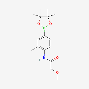 molecular formula C16H24BNO4 B8083610 2-methoxy-N-[2-methyl-4-(tetramethyl-1,3,2-dioxaborolan-2-yl)phenyl]acetamide 