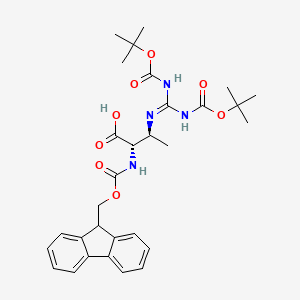 molecular formula C30H38N4O8 B8084706 (2S,3S)-3-[bis[(2-methylpropan-2-yl)oxycarbonylamino]methylideneamino]-2-(9H-fluoren-9-ylmethoxycarbonylamino)butanoic acid 