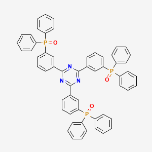 molecular formula C57H42N3O3P3 B8084955 ((1,3,5-Triazine-2,4,6-triyl)tris(benzene-3,1-diyl))tris(diphenylphosphine oxide) 