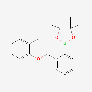 molecular formula C20H25BO3 B8085589 4,4,5,5-Tetramethyl-2-(2-((o-tolyloxy)methyl)phenyl)-1,3,2-dioxaborolane 
