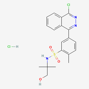 molecular formula C19H21Cl2N3O3S B8087559 5-(4-Chlorophthalazin-1-yl)-N-(1-hydroxy-2-methylpropan-2-yl)-2-methylbenzenesulfonamide (HCl) 