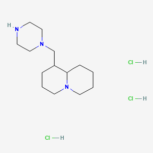 molecular formula C14H30Cl3N3 B8088393 (1S,9aR)-1-[(Piperazin-1-yl)methyl]-octahydro-1H-quinolizine trihydrochloride 