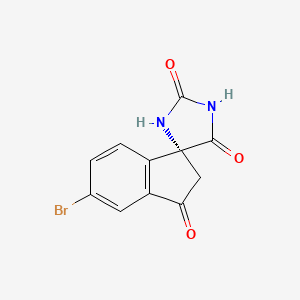 molecular formula C11H7BrN2O3 B8090153 (R)-5'-Bromospiro[imidazolidine-4,1'-indene]-2,3',5(2'H)-trione 
