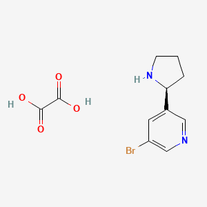 molecular formula C11H13BrN2O4 B8090778 (S)-3-bromo-5-(pyrrolidin-2-yl)pyridine oxalate 