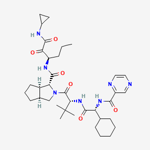 molecular formula C36H53N7O6 B8091677 (1R,3aS,6aR)-2-((R)-2-((R)-2-cyclohexyl-2-(pyrazine-2-carboxamido)acetamido)-3,3-dimethylbutanoyl)-N-((R)-1-(cyclopropylamino)-1,2-dioxohexan-3-yl)octahydrocyclopenta[c]pyrrole-1-carboxamide 