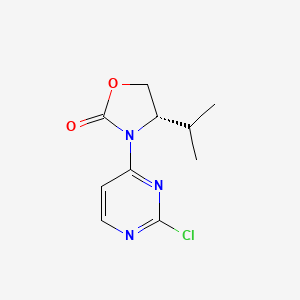 molecular formula C10H12ClN3O2 B8091843 (S)-3-(2-chloropyrimidin-4-yl)-4-isopropyloxazolidin-2-one 