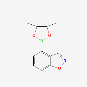 molecular formula C13H16BNO3 B8098102 4-(4,4,5,5-Tetramethyl-[1,3,2]dioxaborolan-2-yl)-benzo[d]isoxazole 
