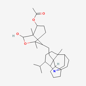 molecular formula C32H51NO4 B8099199 达芙尼大脚豆碱 