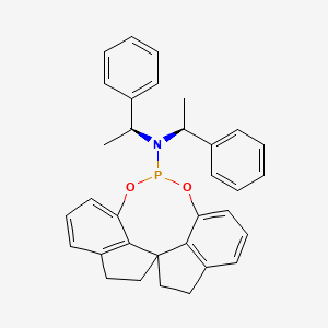 molecular formula C33H32NO2P B8099406 7,7'-[[[Bis[(S)-alpha-methylbenzyl]amino]phosphinidene]bisoxy]-1,1'-spirobiindan 
