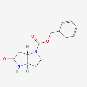 molecular formula C14H16N2O3 B8099440 benzyl (3aR,6aR)-5-oxo-2,3,3a,4,6,6a-hexahydropyrrolo[3,2-b]pyrrole-1-carboxylate 