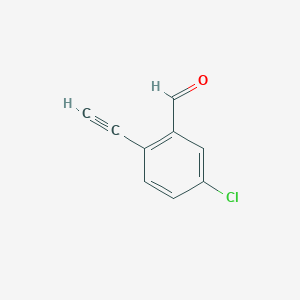 molecular formula C9H5ClO B8100031 5-氯-2-乙炔基苯甲醛 