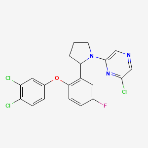 molecular formula C20H15Cl3FN3O B8100977 2-Chloro-6-(2-(2-(3,4-dichlorophenoxy)-5-fluorophenyl)pyrrolidin-1-yl)pyrazine 