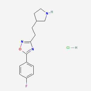 molecular formula C14H17ClFN3O B8102065 5-(4-Fluorophenyl)-3-(2-pyrrolidin-3-ylethyl)-1,2,4-oxadiazole;hydrochloride 