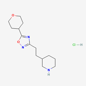 molecular formula C14H24ClN3O2 B8102868 5-(Oxan-4-yl)-3-(2-piperidin-3-ylethyl)-1,2,4-oxadiazole;hydrochloride 