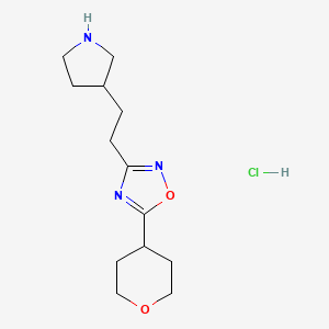 molecular formula C13H22ClN3O2 B8102875 5-(Oxan-4-yl)-3-(2-pyrrolidin-3-ylethyl)-1,2,4-oxadiazole;hydrochloride 