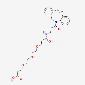 molecular formula C28H32N2O7 B8103886 DBCO-NHCO-PEG3-acid 