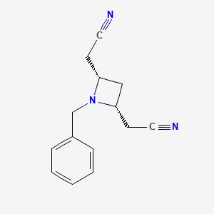 molecular formula C14H15N3 B8105024 2,2'-((2R,4S)-1-Benzylazetidine-2,4-diyl)diacetonitrile 