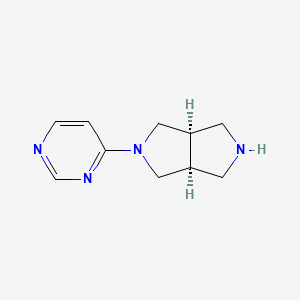molecular formula C10H14N4 B8109549 cis-2-(Pyrimidin-4-yl)octahydropyrrolo[3,4-c]pyrrole 