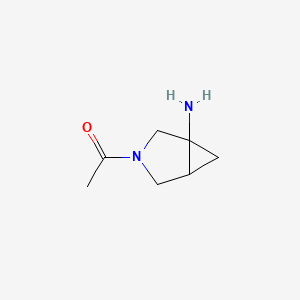 molecular formula C7H12N2O B8110089 1-(1-Amino-3-azabicyclo[3.1.0]hexan-3-yl)ethanone 