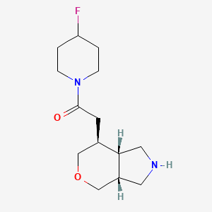 molecular formula C14H23FN2O2 B8110221 1-(4-fluoropiperidin-1-yl)-2-((3aR,7S,7aS)-octahydropyrano[3,4-c]pyrrol-7-yl)ethanone 