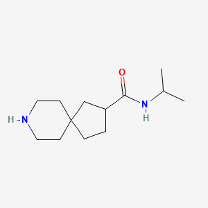 molecular formula C13H24N2O B8110339 N-Isopropyl-8-azaspiro[4.5]decane-2-carboxamide 