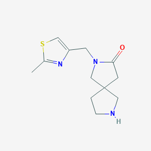molecular formula C12H17N3OS B8110351 2-((2-Methylthiazol-4-yl)methyl)-2,7-diazaspiro[4.4]nonan-3-one 