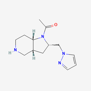 molecular formula C13H20N4O B8110725 Rel-1-((2S,3Ar,7As)-2-((1H-Pyrazol-1-Yl)Methyl)Octahydro-1H-Pyrrolo[3,2-C]Pyridin-1-Yl)Ethanone 
