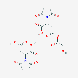 molecular formula C20H22N2O14 B8111943 3-(2,5-Dioxopyrrolidin-1-yl)-4-(2-{[2-(2,5-dioxopyrrolidin-1-yl)-4-[(2-hydroxyacetyl)oxy]-4-oxobutanoyl]oxy}ethoxy)-4-oxobutanoate 