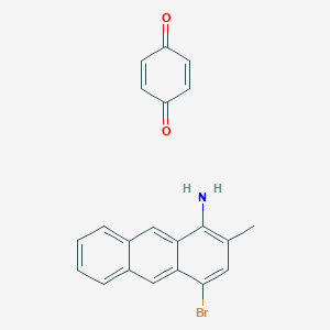 molecular formula C21H16BrNO2 B8112300 4-Bromo-2-methylanthracen-1-amine; cyclohexa-2,5-diene-1,4-dione 